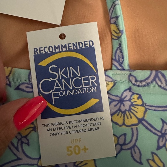 CrewCuts Two Piece Bathing Suit Size Children 4/5. Pretty flower pattern, NWT - Picture 10 of 11